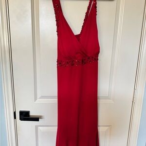 Elegant Red Sleeveless Dress